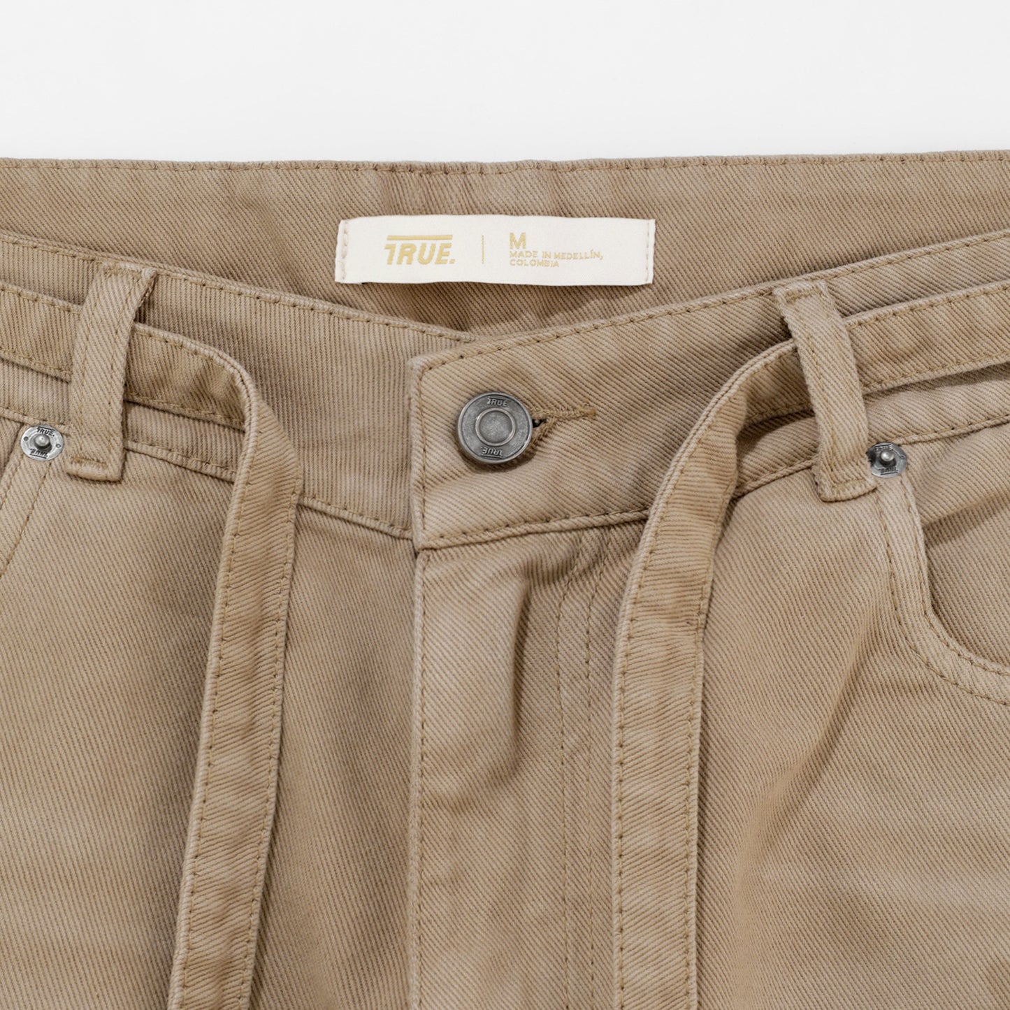 Dirty-Wash Jorts Sand