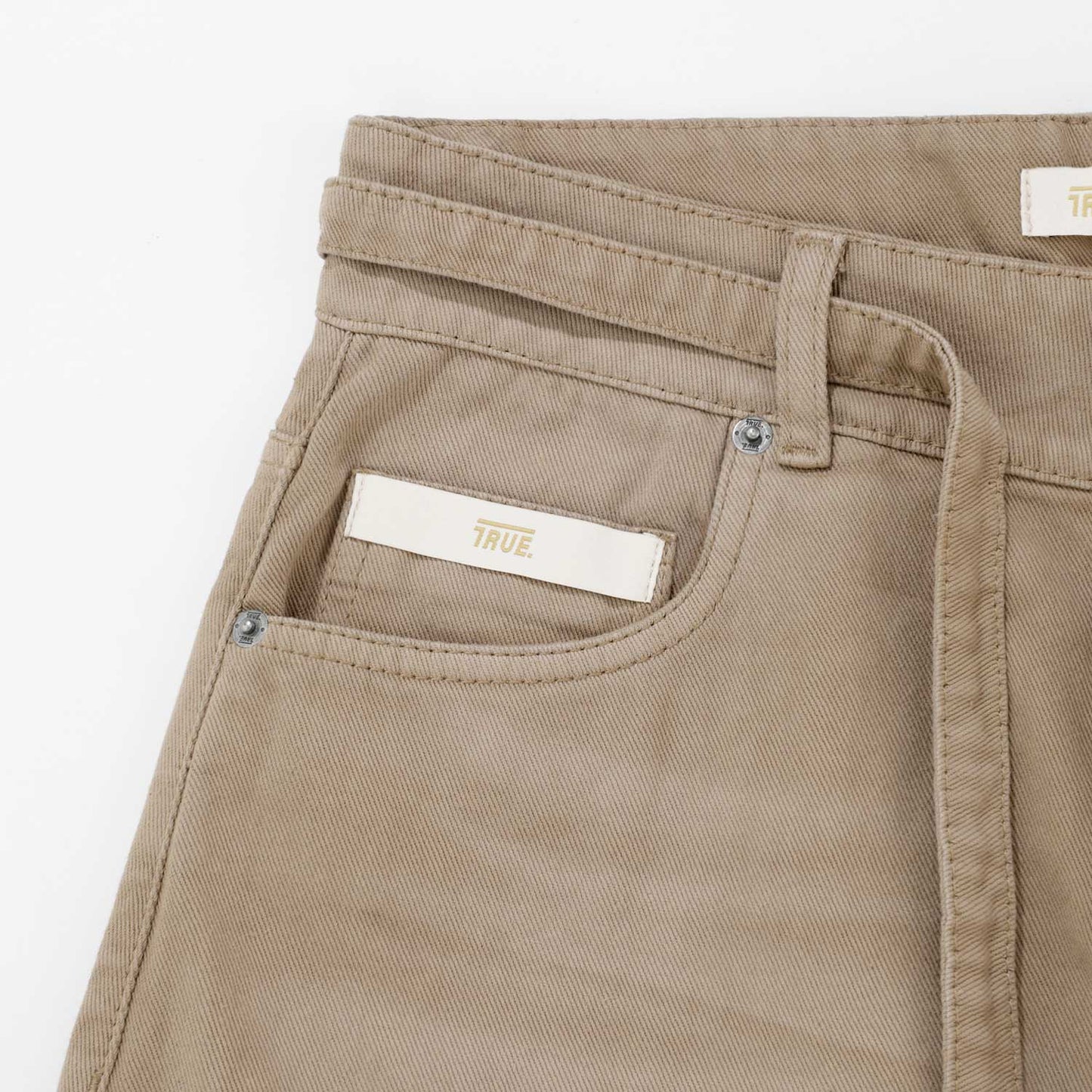 Dirty-Wash Jorts Sand