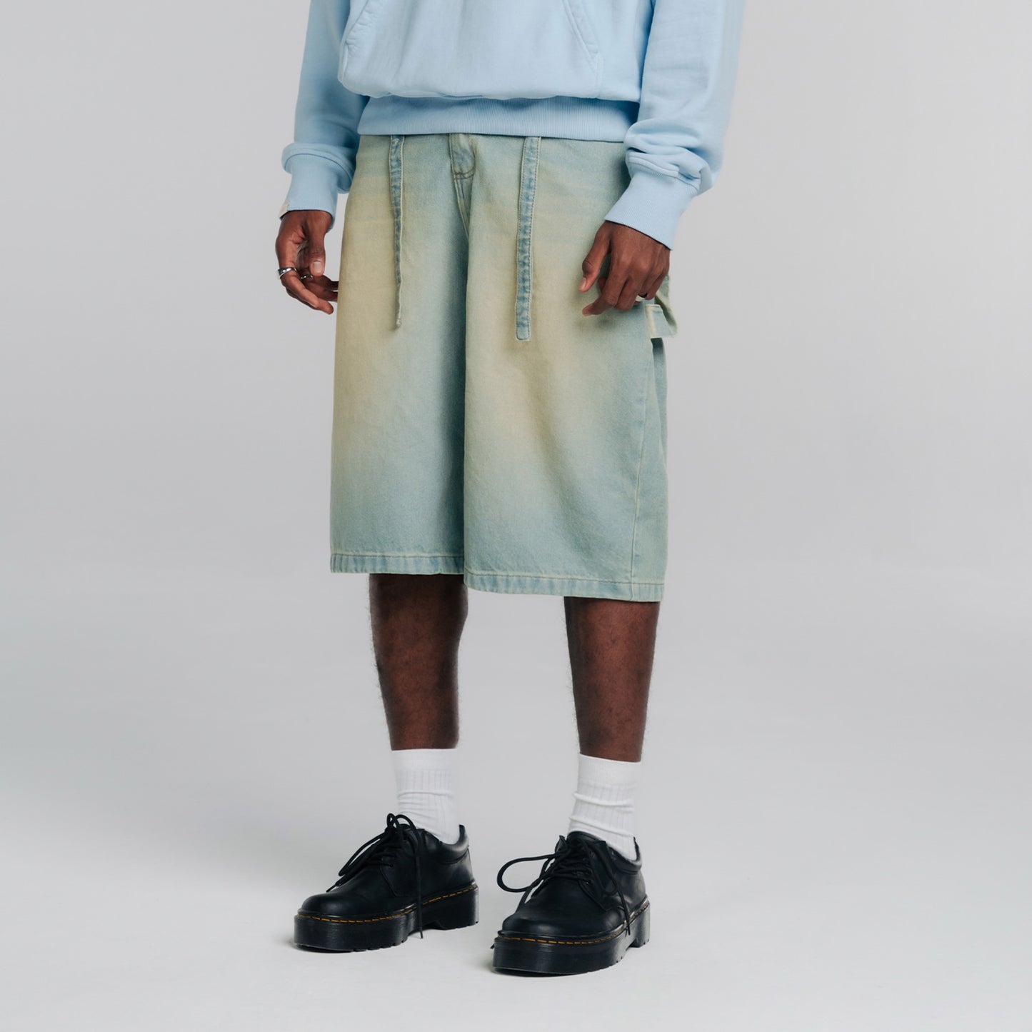 Dirty Wide-Leg Jorts Blue