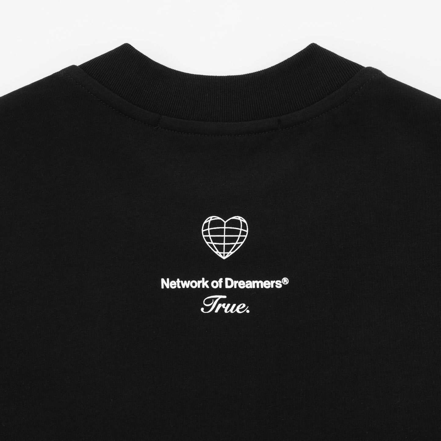 True Global T-Shirt Black