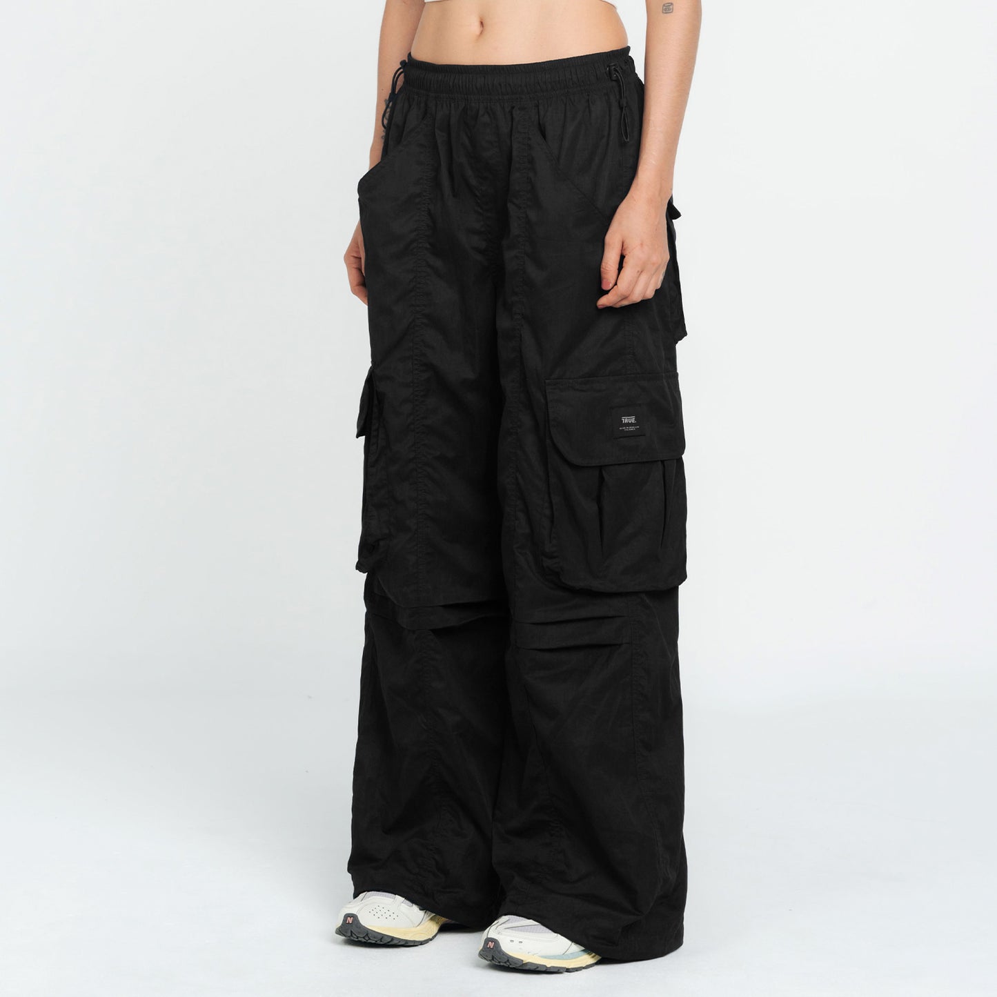 Parachute Active Cargo Pants Black