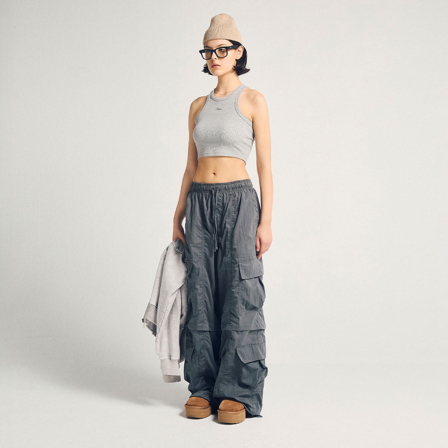 Signature Ribbed Cropped Tank Grey