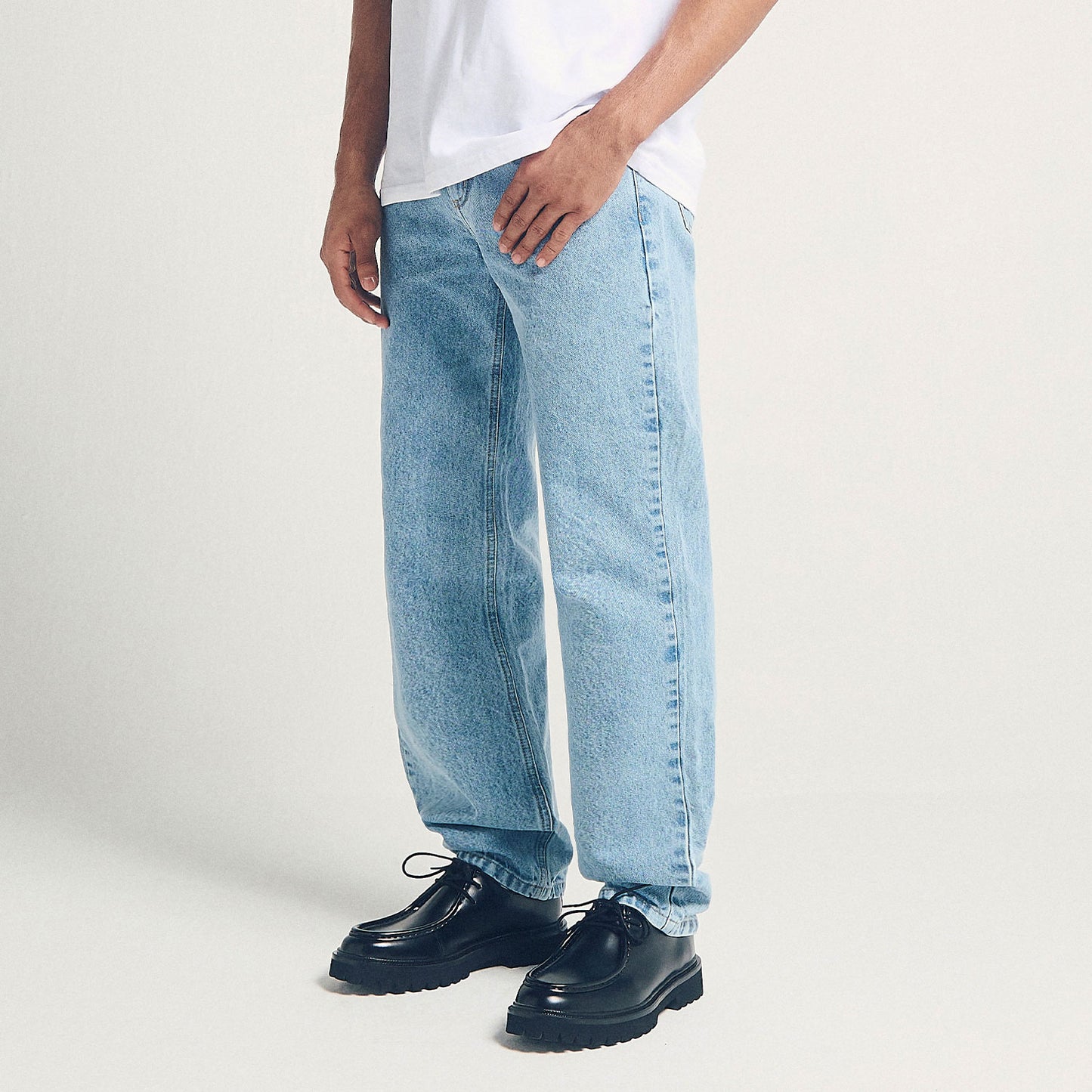 Signature Straight Leg Denim Blue