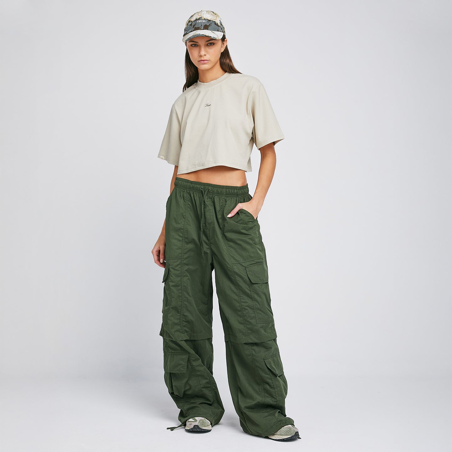 Signature Crop Top Light Sand