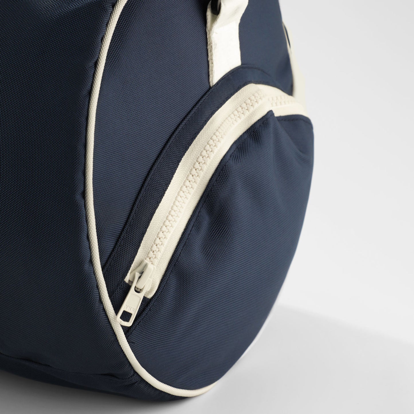 Signature Duffle Bag Dark Blue