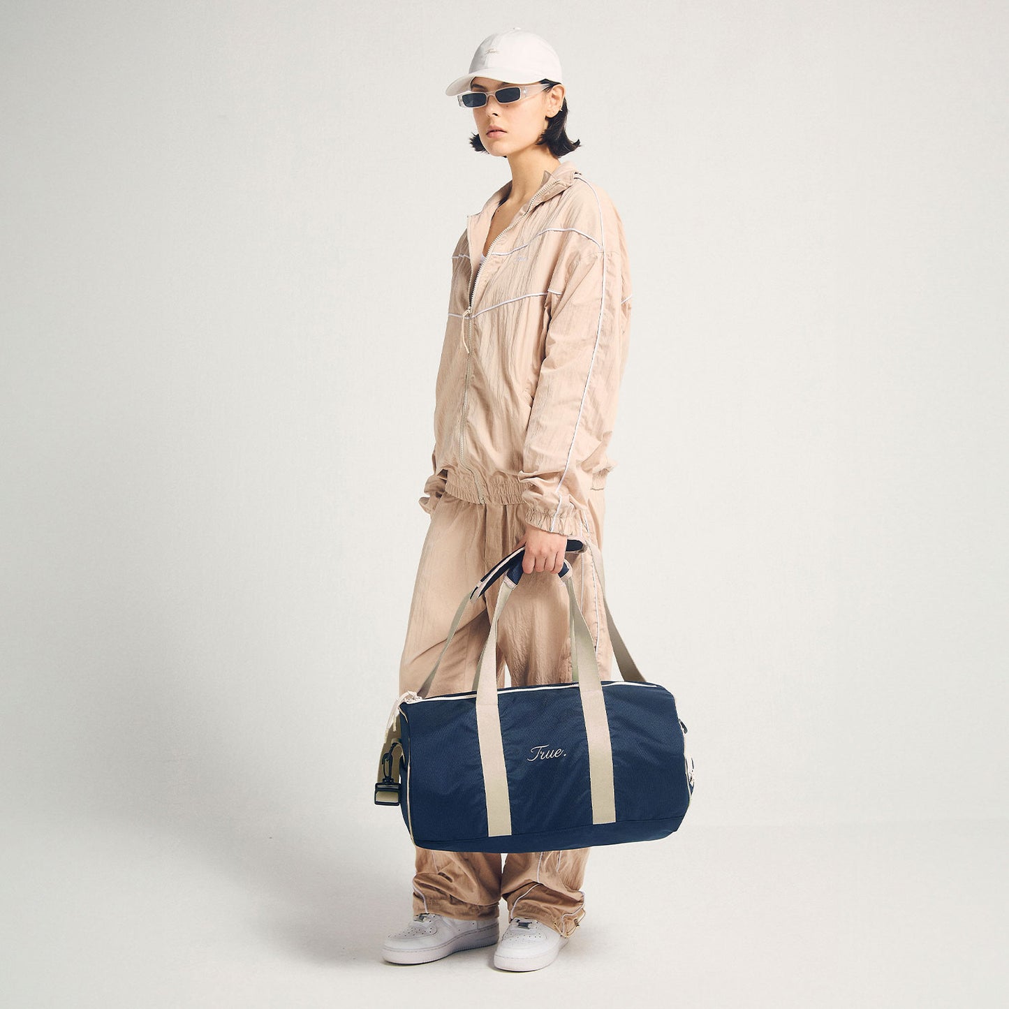 Signature Duffle Bag Dark Blue