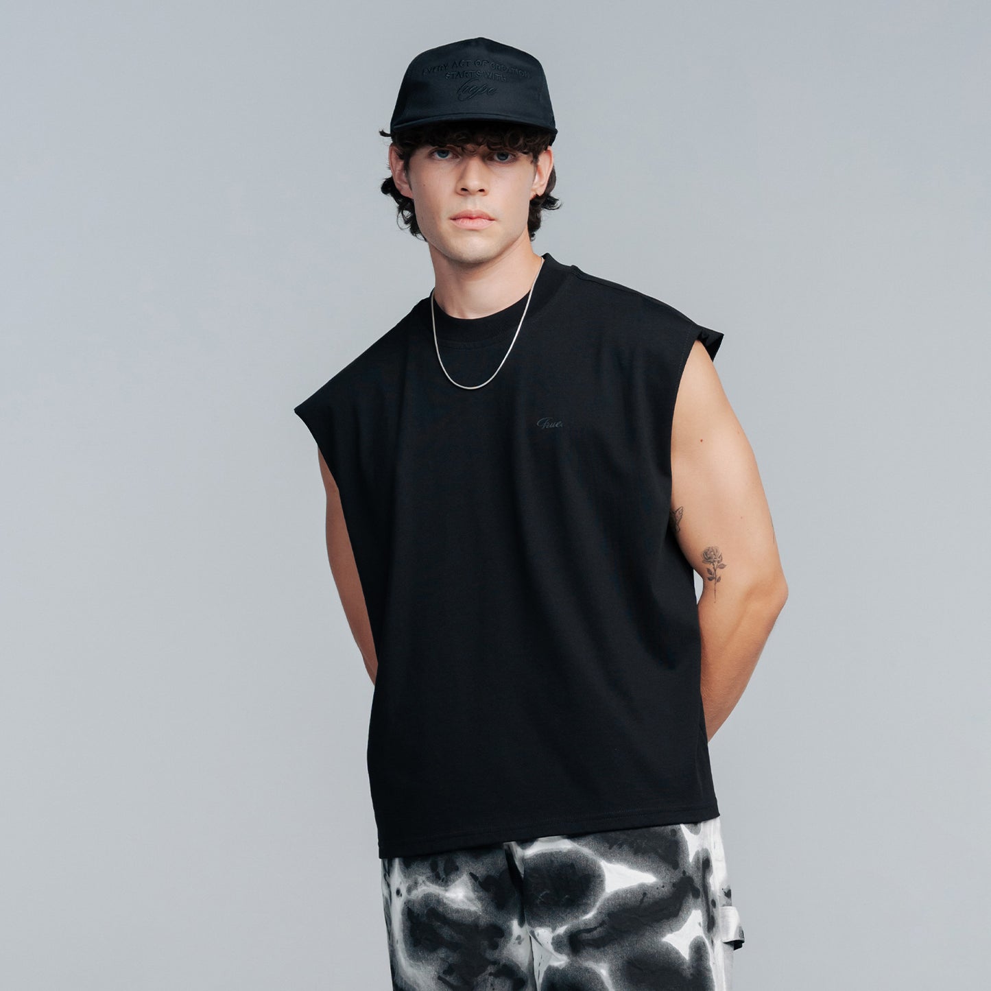 Sleeveless Tee Black