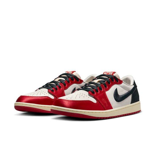 Air Jordan 1 Low OG SP x Trophy Room 'Away' FN0432-100