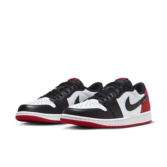 Air Jordan 1 Retro Low OG 'Black Toe 2023' CZ0790-106