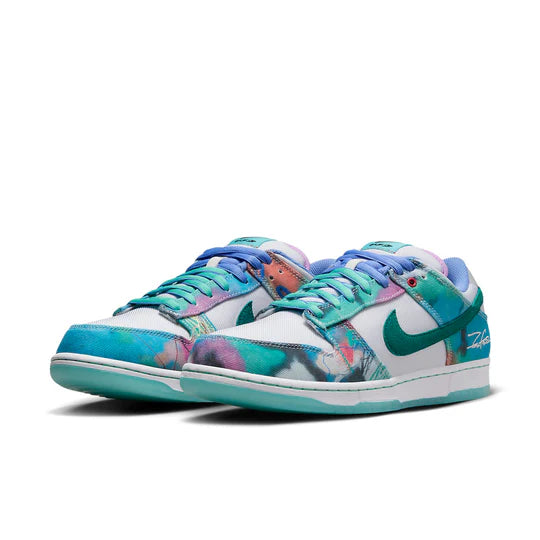 Nike x Futura Laboratories SB Dunk Low 'Bleached Aqua' HF6061-400