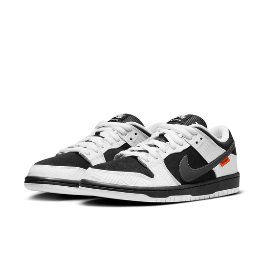 Nike SB Dunk Low x TIGHTBOOTH 'White Black' FD2629-100