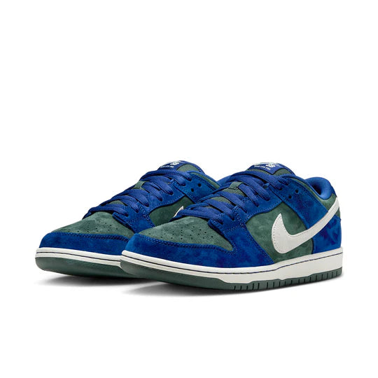 Nike SB Dunk Low 'Deep Royal Blue' HF3704-400