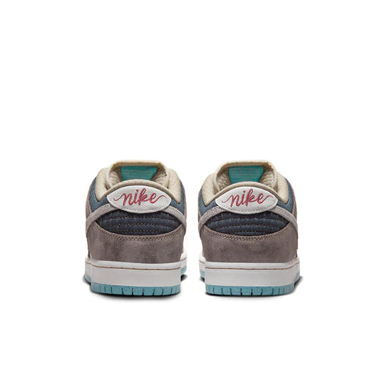 Nike SB Dunk Low 'Big Money Savings' FZ3129-200