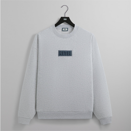 KITH LOYALTY BOX LOGO ELEVATION WILLIAMS CREWNECK LIGHT HEATHER GREY
