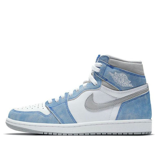 Air Jordan 1 Retro High OG 'Hyper Royal' 555088-402